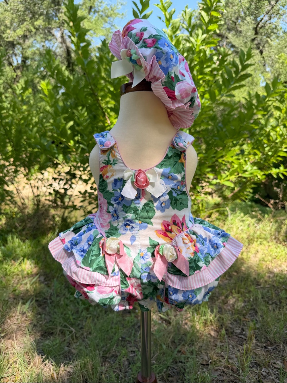 Vintage Floral bubble with matching mop hat